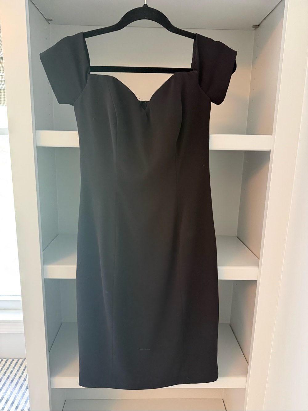 Badgley Mischka Black Off-the-Shoulder Sheath Dress
